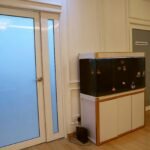 Akuarium di ruang menunggu iLIV Clinic Damansara