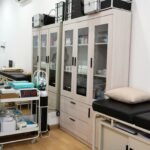 Kabinet perubatan di iLIV Clinic Damansara