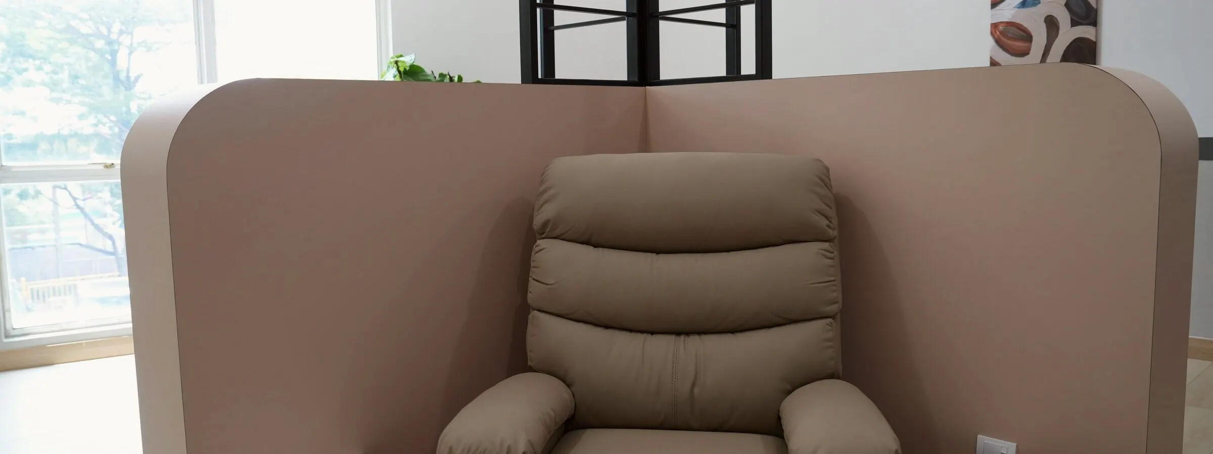 Treatment chair at iLIV I-City